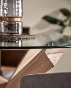 Lotus Round Glass Table With Solid Oak Legs Ã 120 Cm | Kave Home -Quality Furniture Store A000000608 1