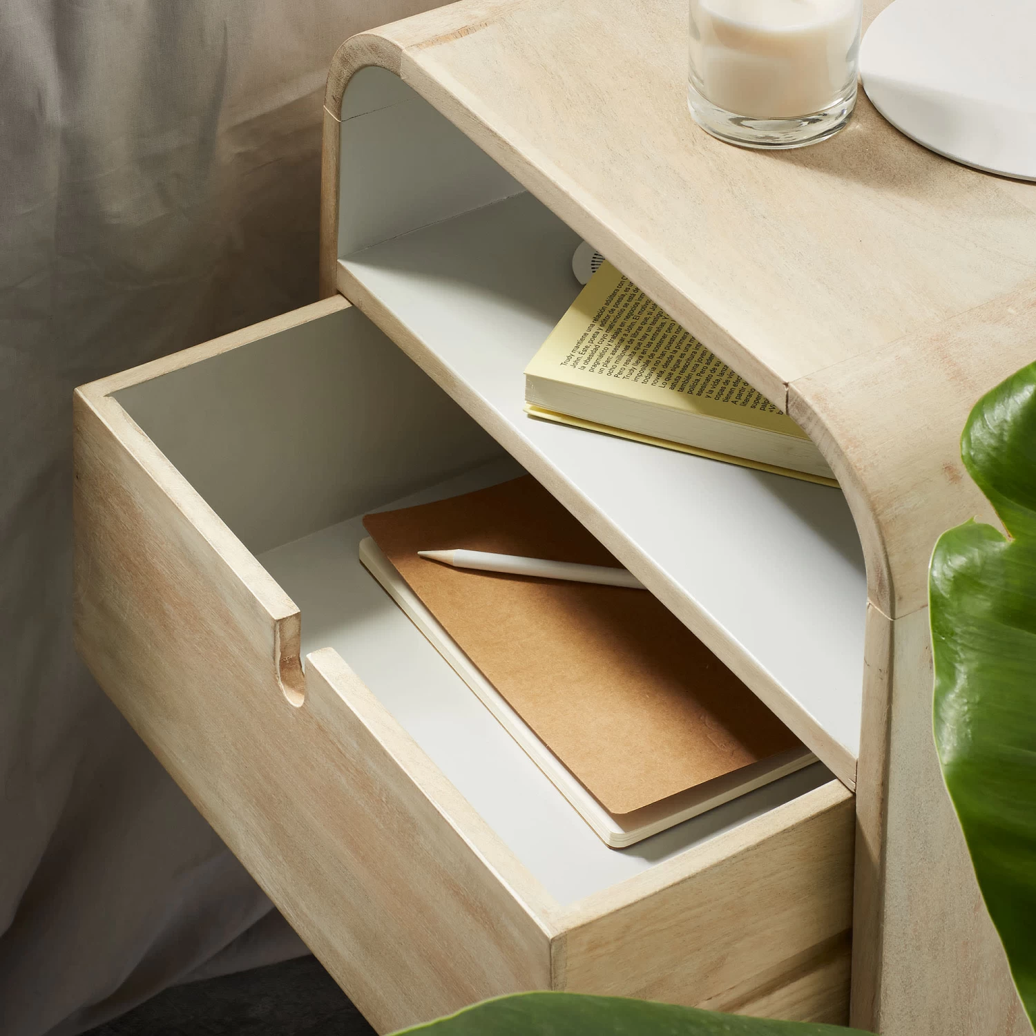 Georg 40 X 60 5 Cm Bedside Table Natural And White | Kave Home 6 Georg 40 X 60 5 Cm Bedside Table Natural And White | Kave Home - Image 4