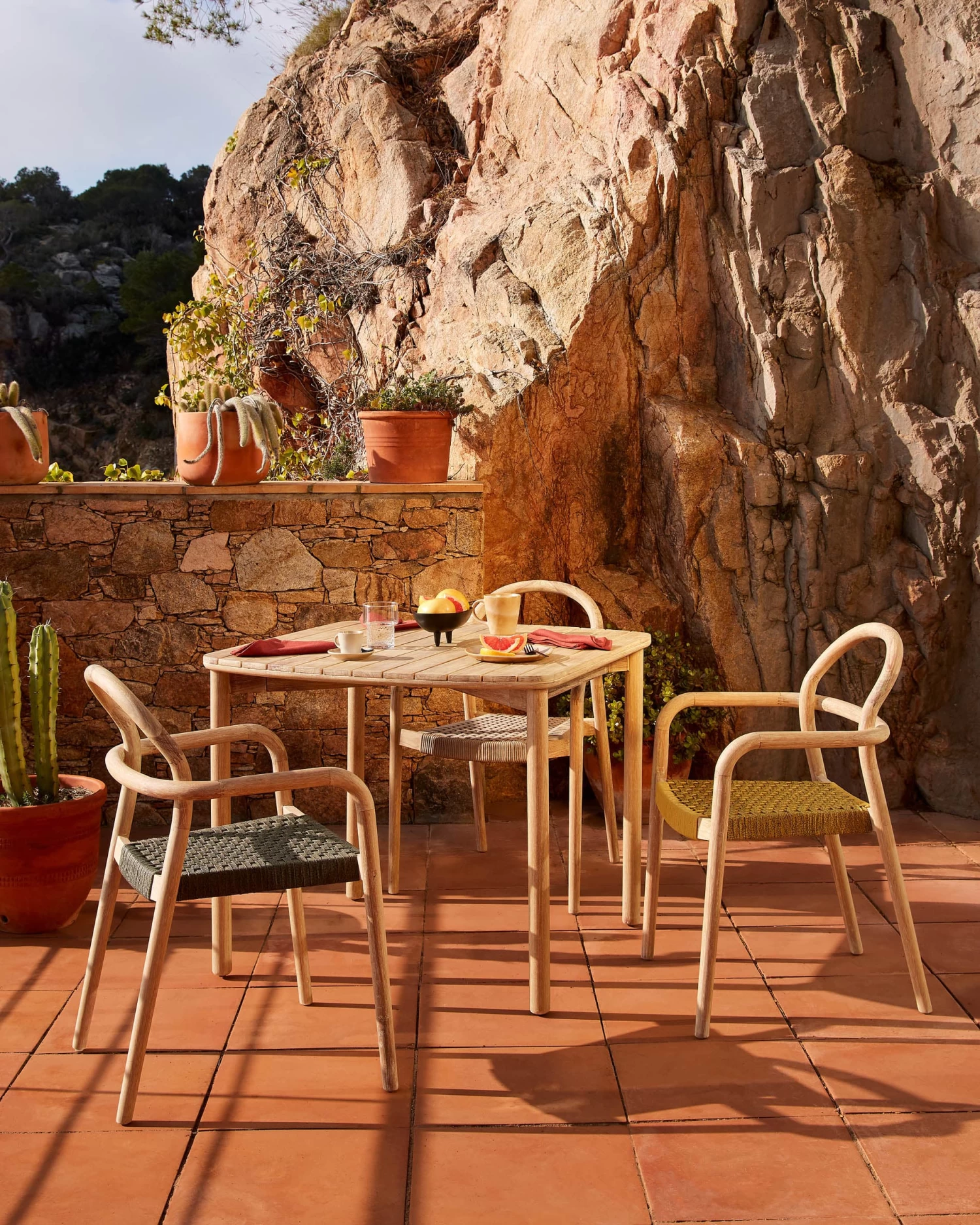 Sheryl Stackable Chair In Solid 100% FSC Eucalyptus And Beige Rope | Kave Home 10 Sheryl Stackable Chair In Solid 100% FSC Eucalyptus And Beige Rope | Kave Home - Image 8