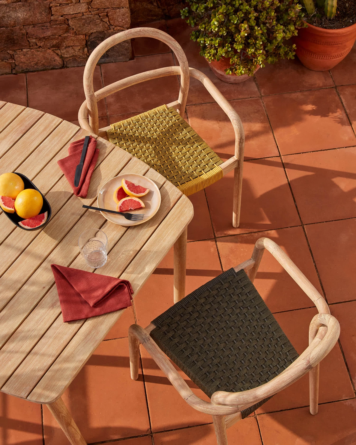 Sheryl Stackable Chair In Solid 100% FSC Eucalyptus And Green Rope | Kave Home 6 Sheryl Stackable Chair In Solid 100% FSC Eucalyptus And Green Rope | Kave Home - Image 4