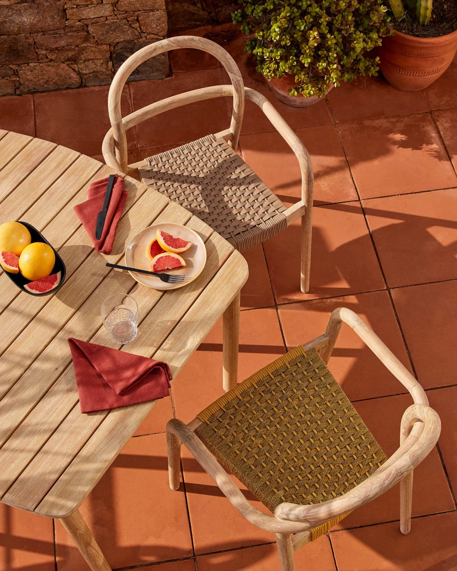 Sheryl Stackable Chair In Solid 100% FSC Eucalyptus And Beige Rope | Kave Home 6 Sheryl Stackable Chair In Solid 100% FSC Eucalyptus And Beige Rope | Kave Home - Image 4