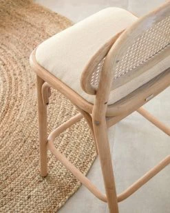 Doriane 65 Cm Height Solid Oak Stool With Natural Finish And Upholstered Seat | Kave Home 15 Doriane 65 Cm Height Solid Oak Stool With Natural Finish And Upholstered Seat | Kave Home -Quality Furniture Store A000001530 1