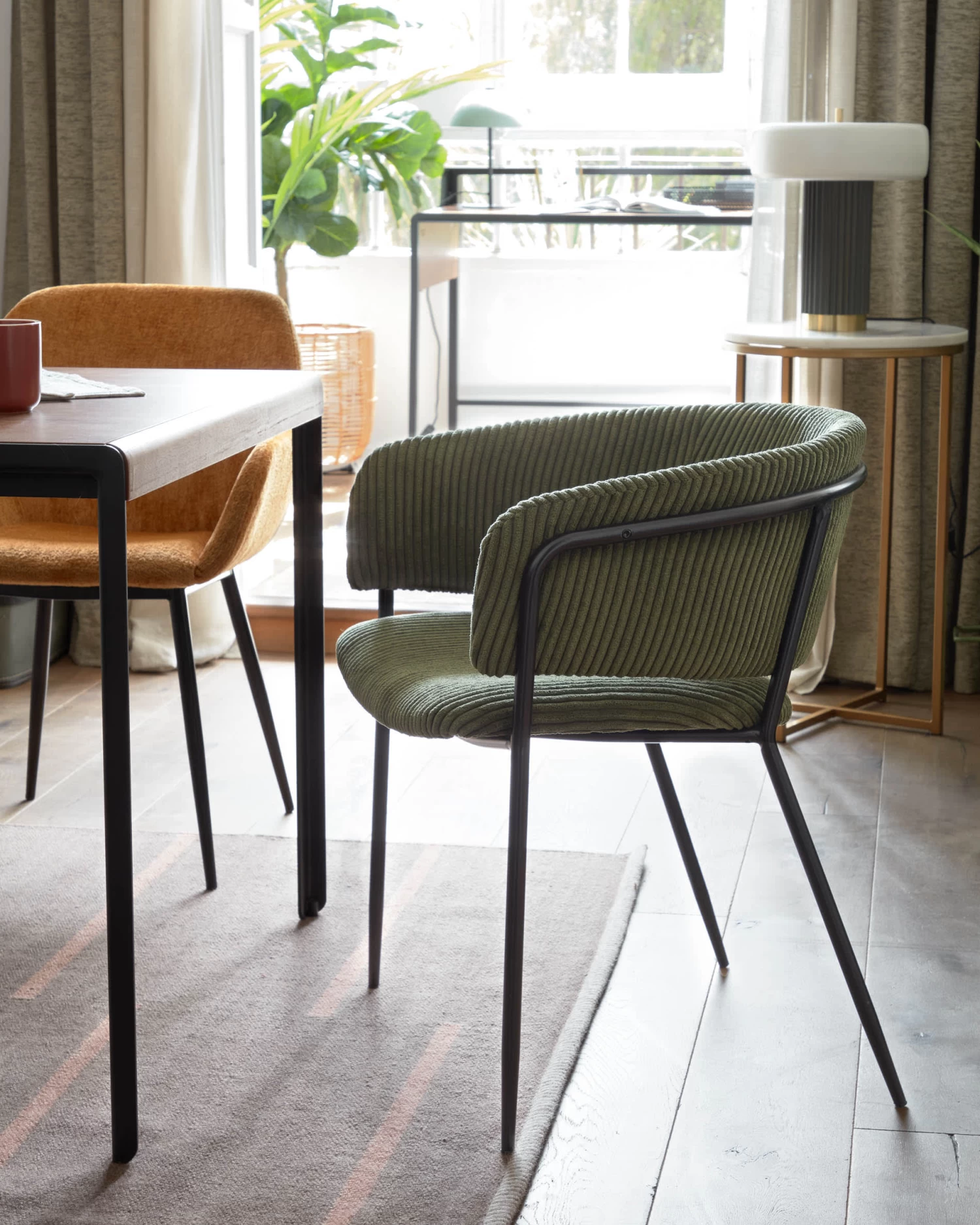 Runnie Chair Made From Dark Green Wide Seam Corduroy And Steel Legs With Black Finish | Kave Home 4 Runnie Chair Made From Dark Green Wide Seam Corduroy And Steel Legs With Black Finish | Kave Home - Image 2