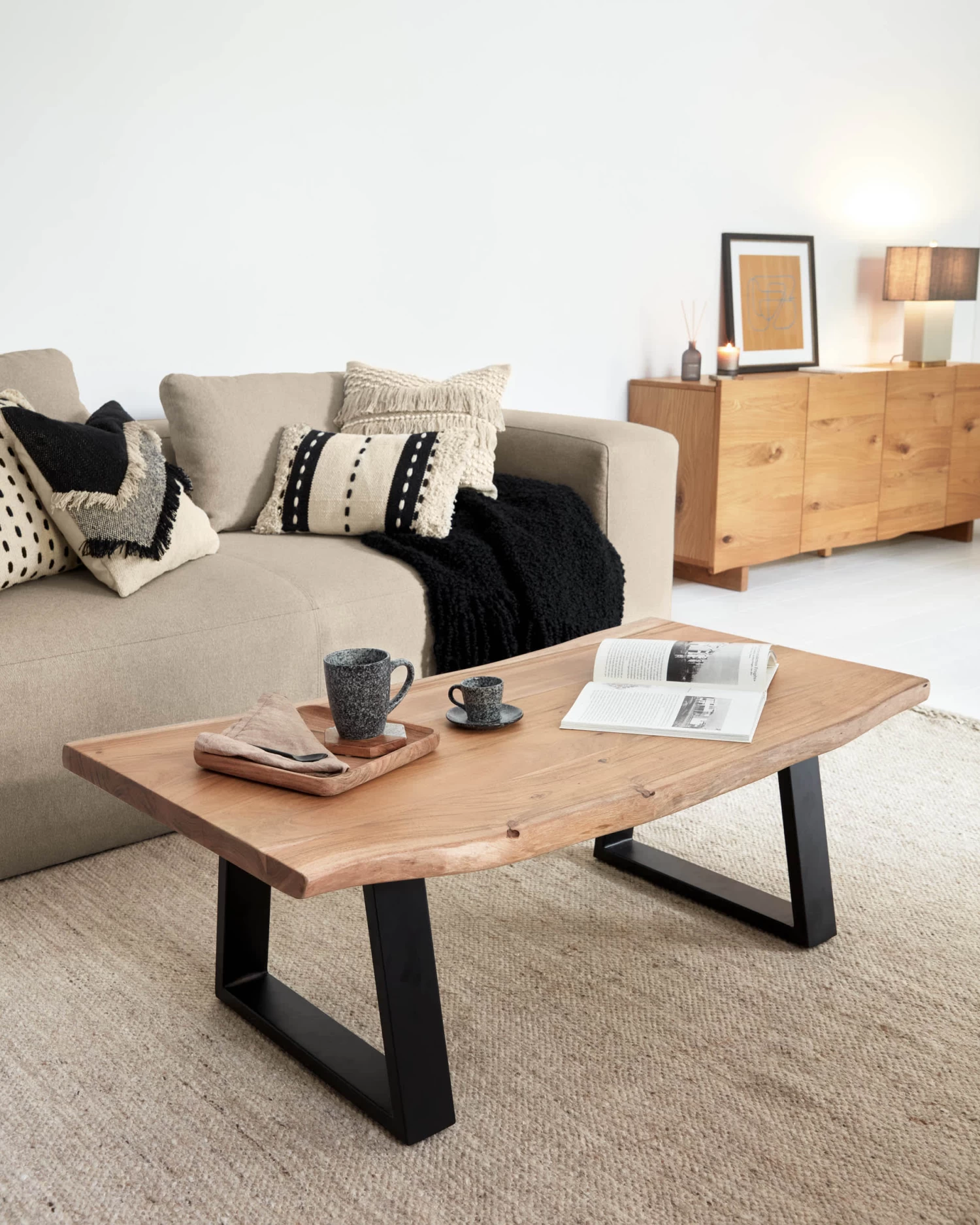 Alaia Coffee Table Made From Solid Acacia Wood With Natural Finish 115 X 65 Cm | Kave Home 4 Alaia Coffee Table Made From Solid Acacia Wood With Natural Finish 115 X 65 Cm | Kave Home - Image 2