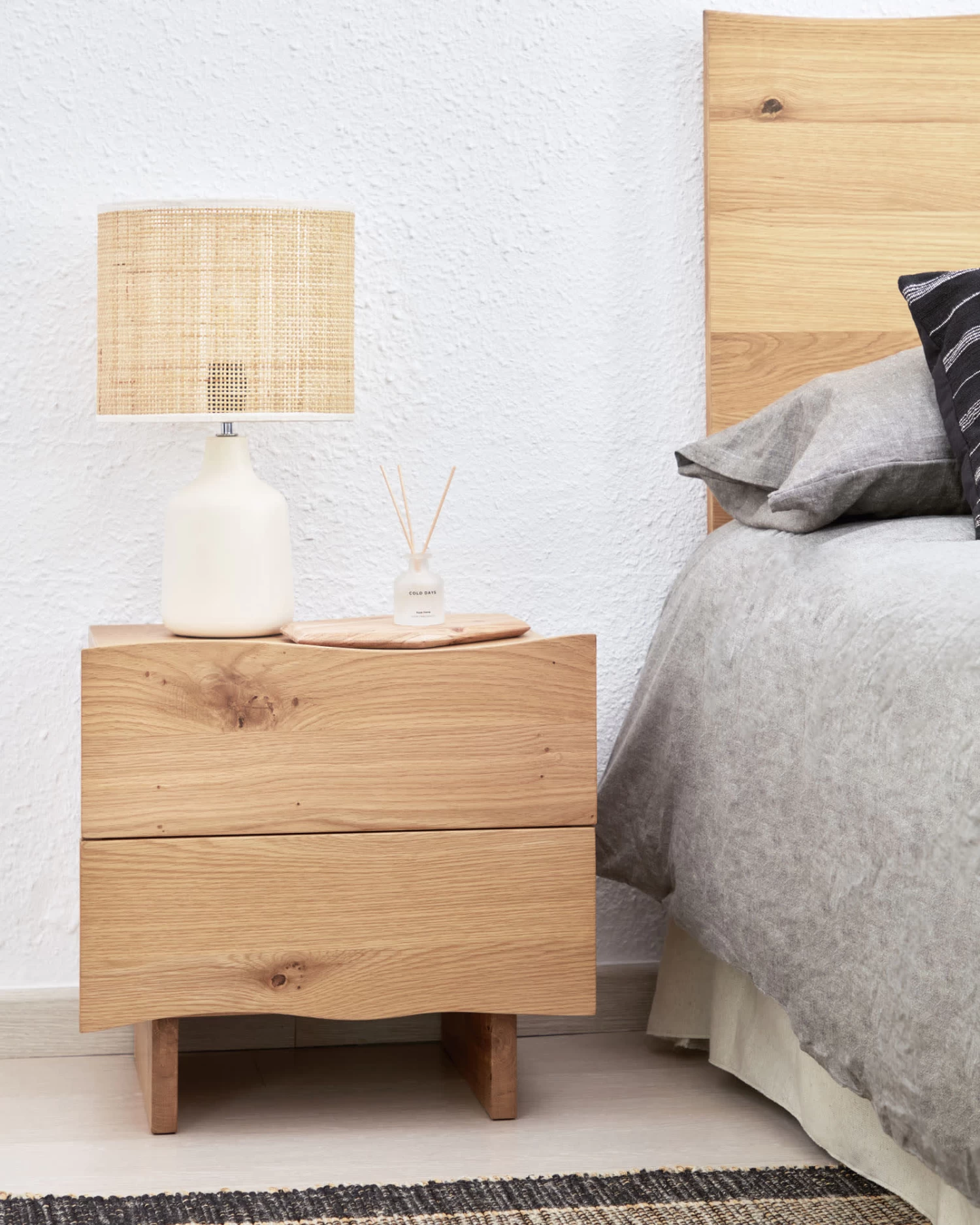 Rasha Bedside Table With Oak Veneer With Natural Finish 49 X 45 Cm. | Kave Home 4 Rasha Bedside Table With Oak Veneer With Natural Finish 49 X 45 Cm. | Kave Home - Image 2