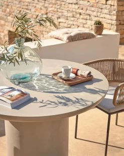 Taimi Round Concrete Outdoor Table Ã 110 Cm | Kave Home -Quality Furniture Store A000001789 8