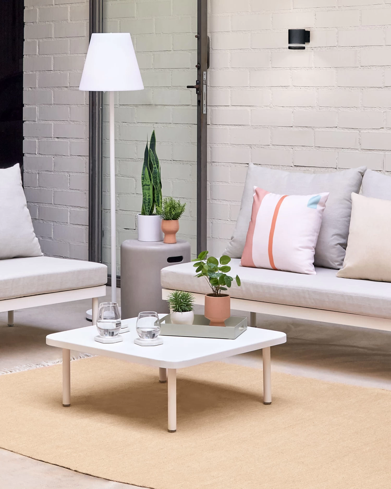 Zaltana Outdoor Corner Sofa And Table Set In Matte White Aluminium 164 Cm | Kave Home 11 Zaltana Outdoor Corner Sofa And Table Set In Matte White Aluminium 164 Cm | Kave Home - Image 9