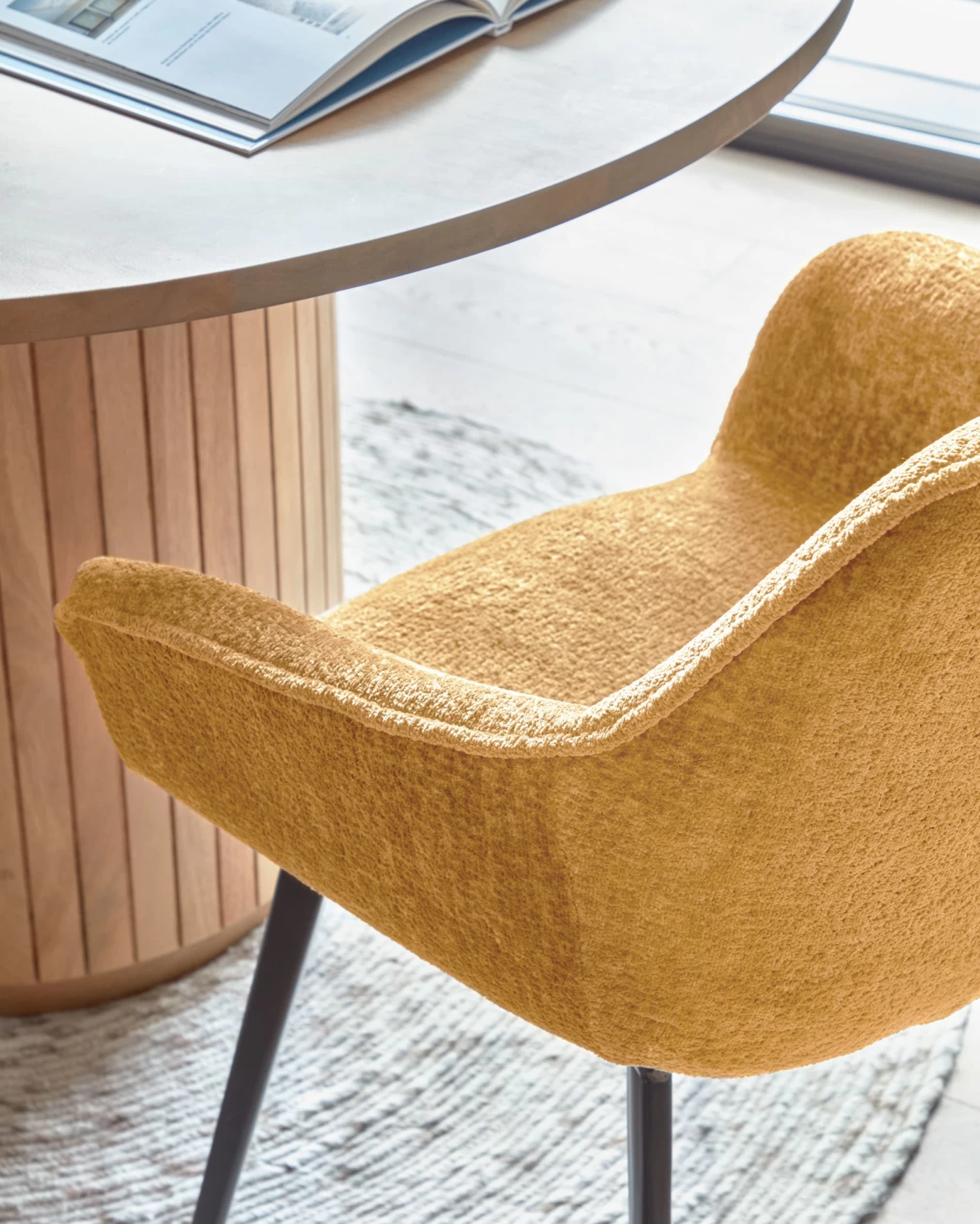 Amira Chair In Mustard Chenille With Steel Legs With Black Finish | Kave Home 6 Amira Chair In Mustard Chenille With Steel Legs With Black Finish | Kave Home - Image 4
