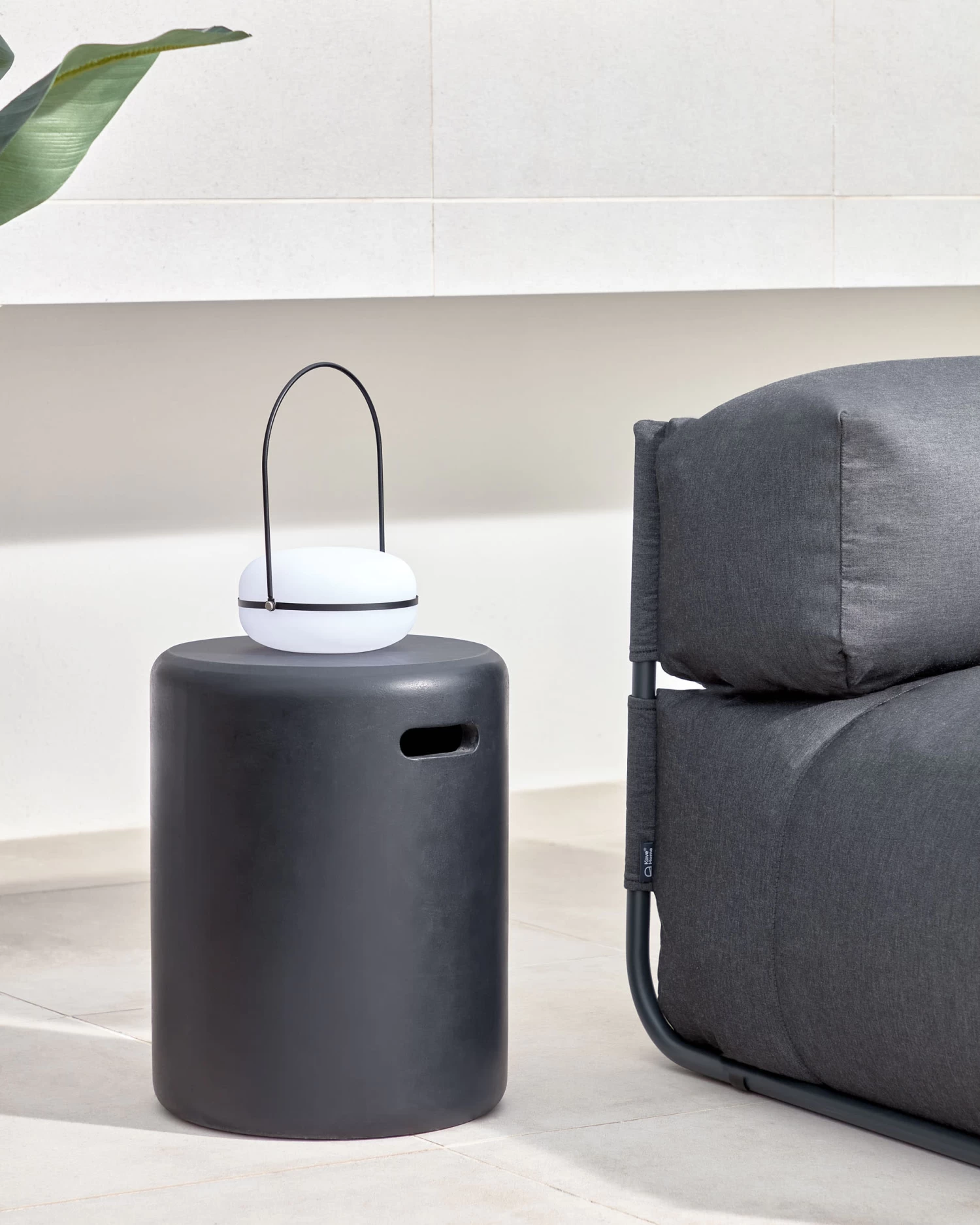 Tea Table Lamp In Polythene And Metal With Black Finish | Kave Home 4 Tea Table Lamp In Polythene And Metal With Black Finish | Kave Home - Image 2