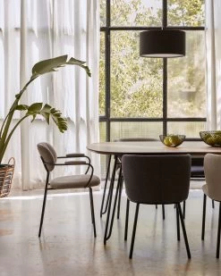 Auxtina Stackable Chair In Beige Chenille And Black Steel | Kave Home -Quality Furniture Store A000001980 4