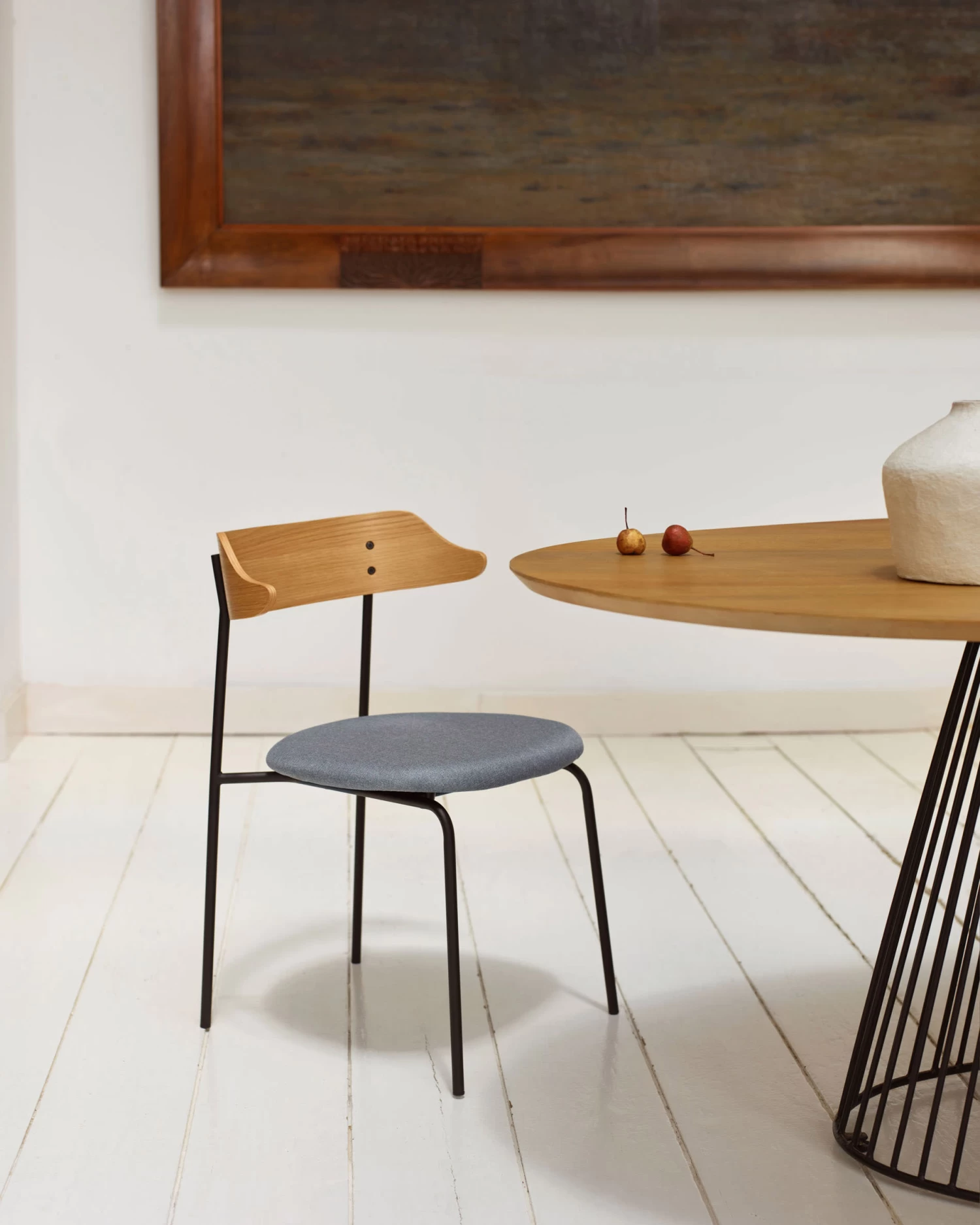 Olympia Stackable Chair In Oak Veneer And Steel With Black Finish | Kave Home 4 Olympia Stackable Chair In Oak Veneer And Steel With Black Finish | Kave Home - Image 2