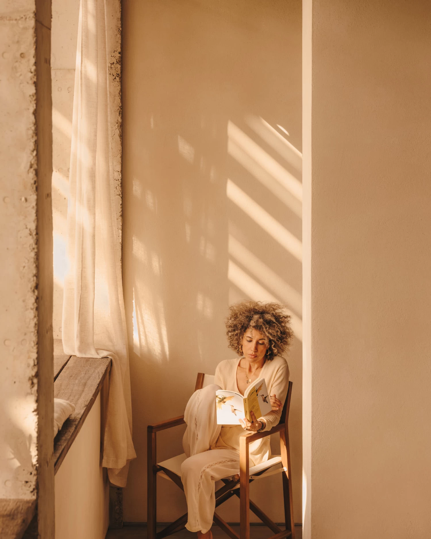 Thianna Folding Outdoor Chair In Beige With Solid Acacia Wood FSC 100% | Kave Home 6 Thianna Folding Outdoor Chair In Beige With Solid Acacia Wood FSC 100% | Kave Home - Image 4