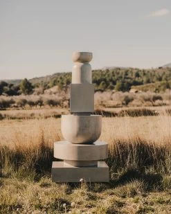 Garbet Round Cement Side Table à 32 Cm | Kave Home 11 Garbet Round Cement Side Table à 32 Cm | Kave Home -Quality Furniture Store A000002082 2 1