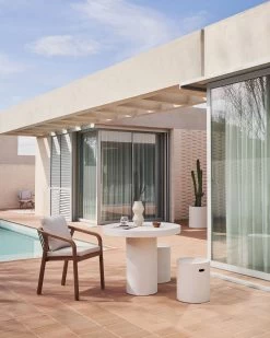 Aiguablava Round Table In White Cement à 90 Cm | Kave Home 10 Aiguablava Round Table In White Cement à 90 Cm | Kave Home -Quality Furniture Store A000002103 1