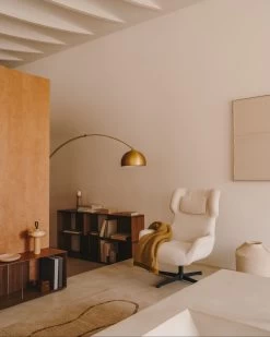 Zalina Swivel Armchair In White Shearling And Steel With Black Finish | Kave Home -Quality Furniture Store A000002155 1 1