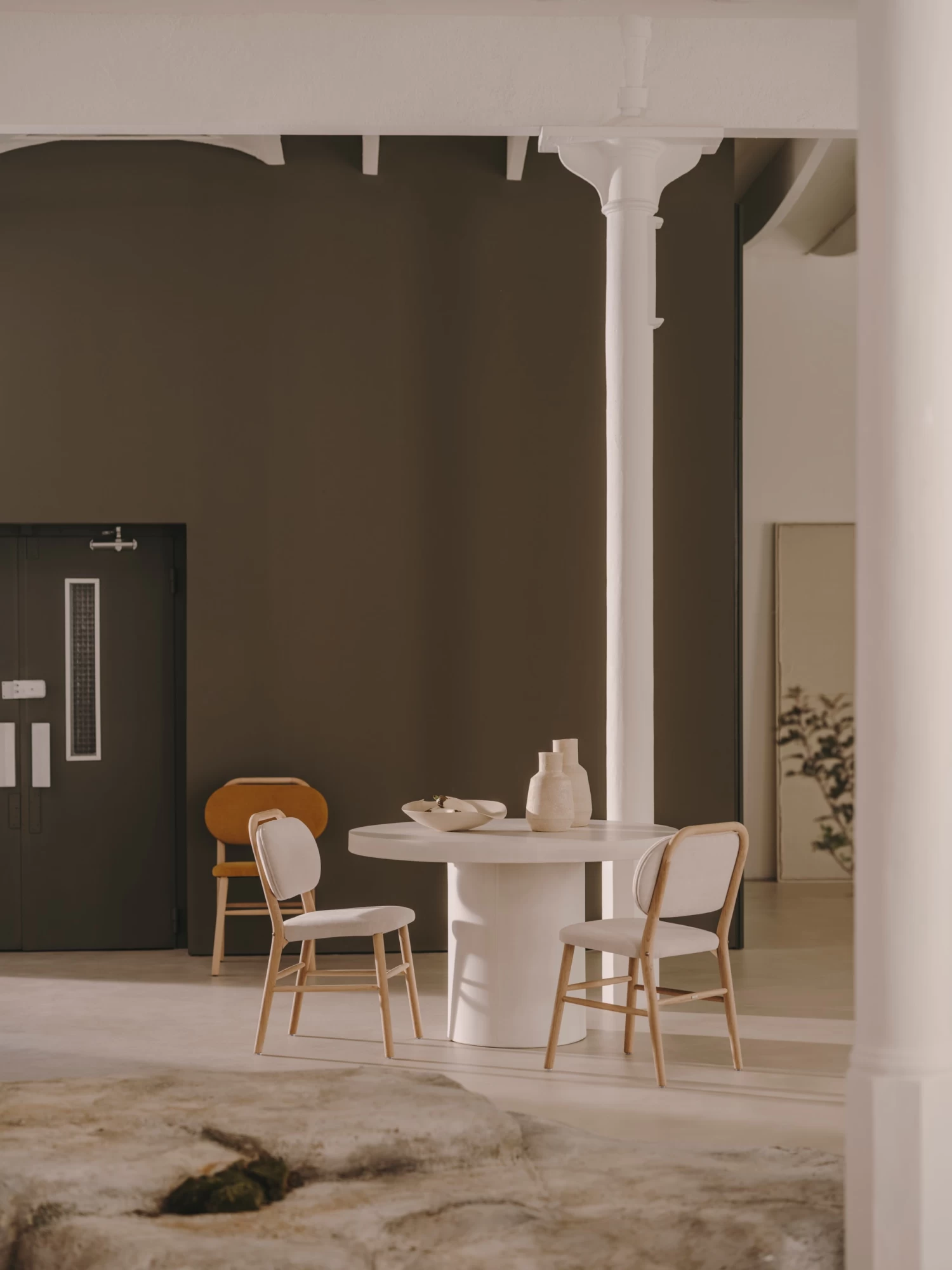 Helda Chair In Beige Chenille And Solid Oak Wood | Kave Home 6 Helda Chair In Beige Chenille And Solid Oak Wood | Kave Home - Image 4