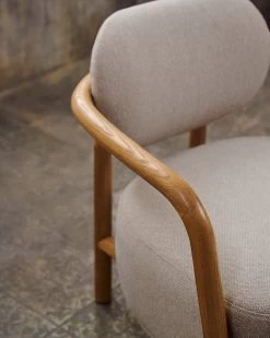 Melqui Beige Armchair In Solid Oak Wood With A Natural Finish -Quality Furniture Store A000002224 2