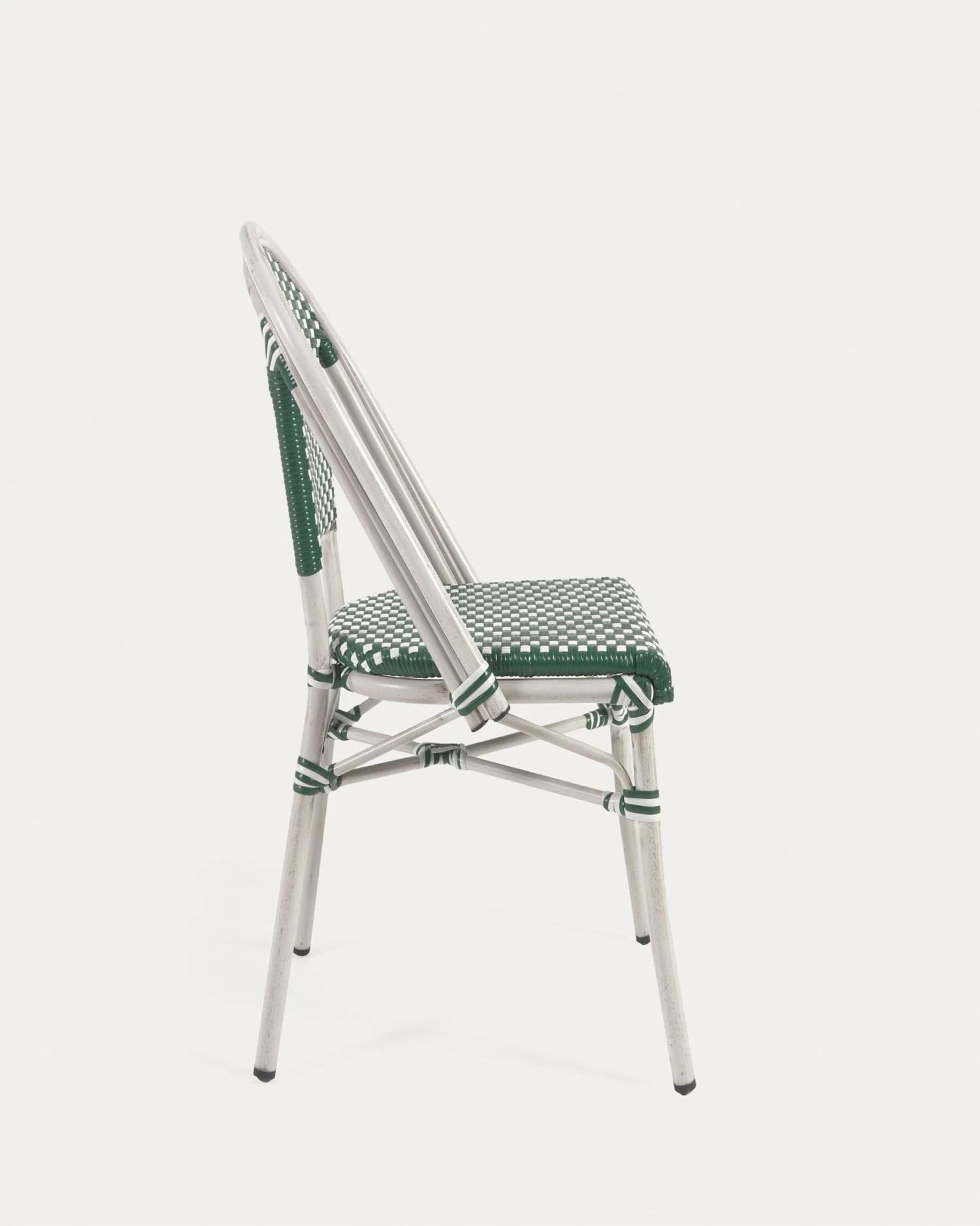Marilyn Stackable Outdoor Bistro Chair In Aluminium And Synthetic Rattan Green & White | Kave Home 8 Marilyn Stackable Outdoor Bistro Chair In Aluminium And Synthetic Rattan Green & White | Kave Home - Image 6