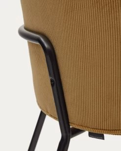 Yunia Chair In Mustard Corduroy With Steel Legs In A Painted Black Finish | Kave Home 17 Yunia Chair In Mustard Corduroy With Steel Legs In A Painted Black Finish | Kave Home -Quality Furniture Store C0100009PN81 1D03