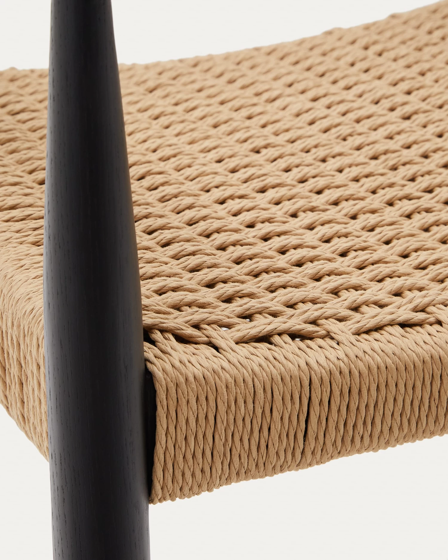 Analy Chair With Armrests In Solid Oak Wood In A 100% FSC Black Finish And Rope Cord Seat | Kave Home 7 Analy Chair With Armrests In Solid Oak Wood In A 100% FSC Black Finish And Rope Cord Seat | Kave Home - Image 5