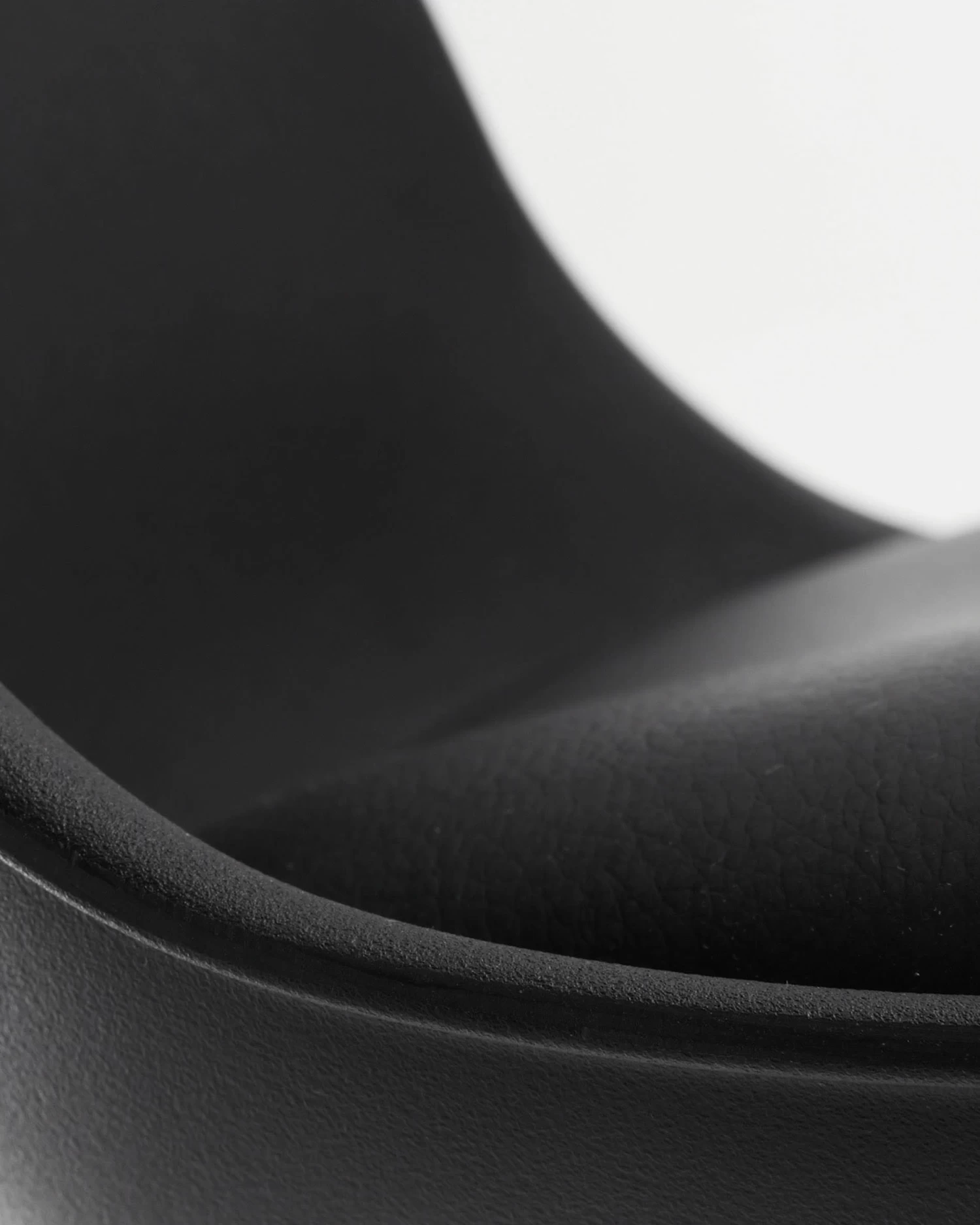 Orlando-T Barstool Black Height 60-82 Cm | Kave Home 5 Orlando-T Barstool Black Height 60-82 Cm | Kave Home - Image 3