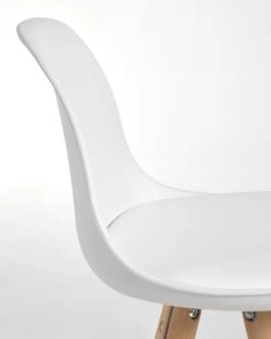 White Slad Barstool Height 65 Cm | Kave Home -Quality Furniture Store C769U05H 1D01