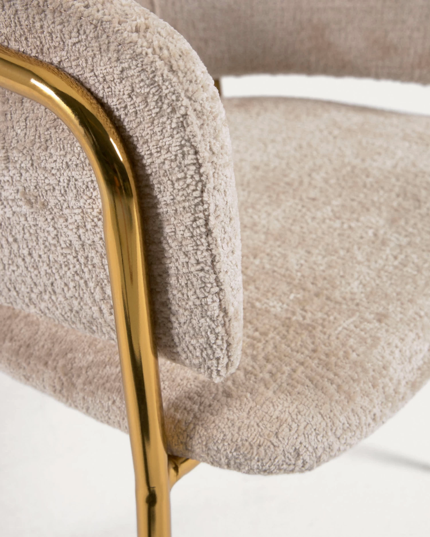 Runnie Chair In Beige Chenille With Steel Legs And Gold Finish | Kave Home 7 Runnie Chair In Beige Chenille With Steel Legs And Gold Finish | Kave Home - Image 5