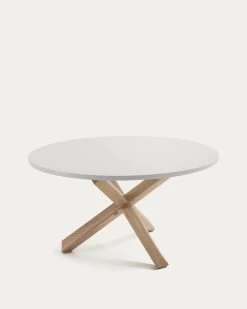 Lotus Table In White With Solid Oak Legs à 135 Cm | Kave Home 5 Lotus Table In White With Solid Oak Legs à 135 Cm | Kave Home -Quality Furniture Store CC0531L05 1V02
