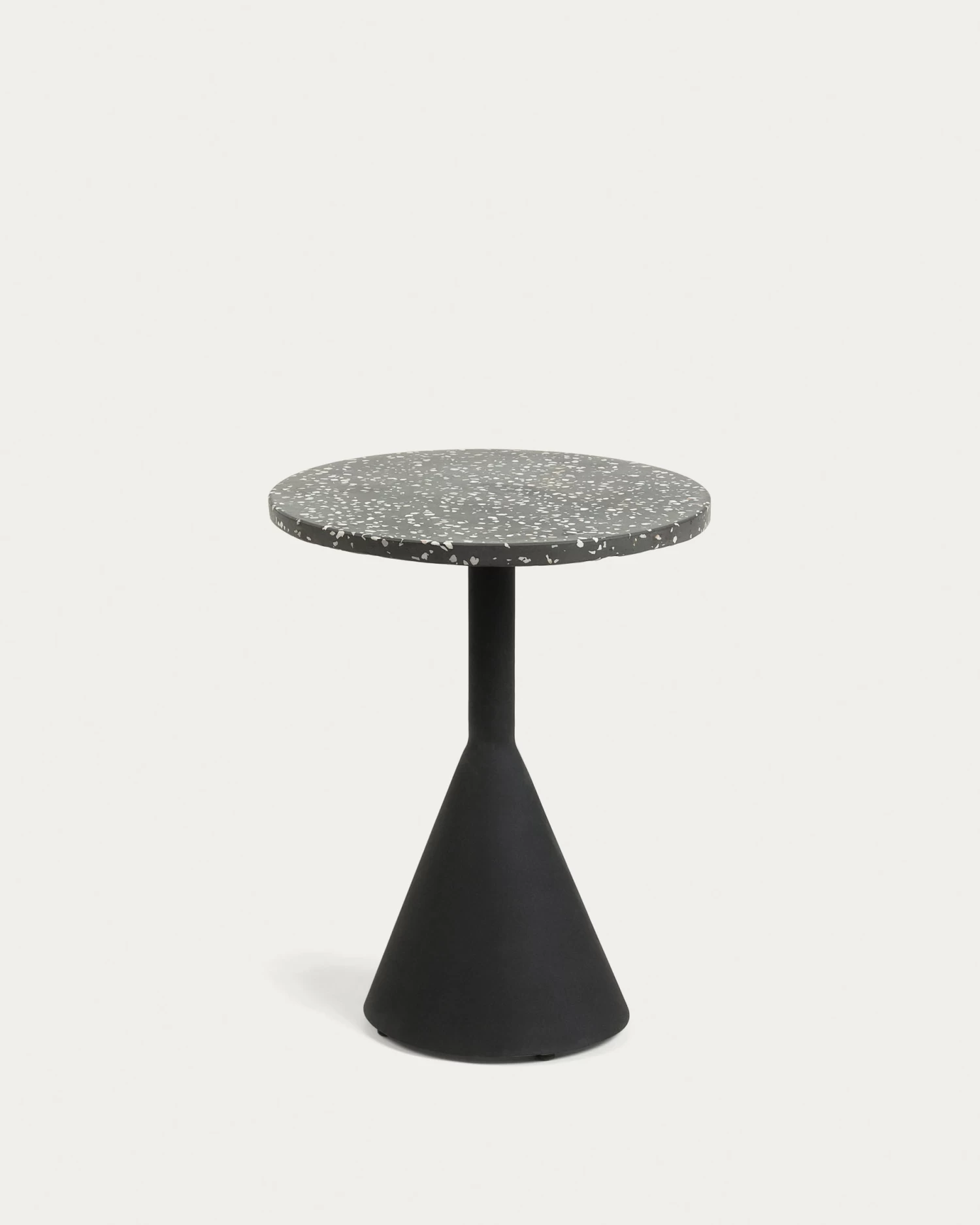 Delano Black Terrazzo Side Table With Steel Legs In A Black Finish à 40 Cm | Kave Home 3 Delano Black Terrazzo Side Table With Steel Legs In A Black Finish à 40 Cm | Kave Home