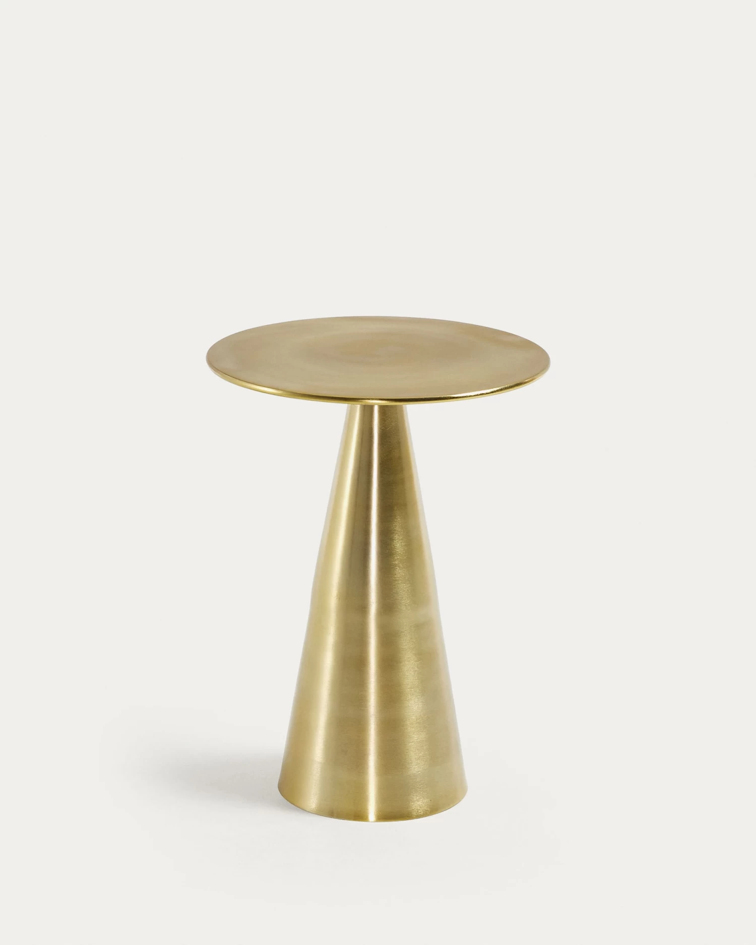 Rhet Metal Side Table With Gold Finish à 39 Cm | Kave Home 3 Rhet Metal Side Table With Gold Finish à 39 Cm | Kave Home