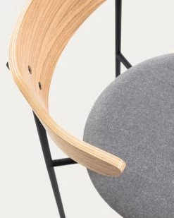 Olympia Stackable Chair In Oak Veneer And Steel With Black Finish | Kave Home 15 Olympia Stackable Chair In Oak Veneer And Steel With Black Finish | Kave Home -Quality Furniture Store CC1173J03 1D02