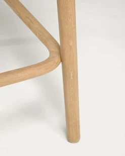 Doriane 65 Cm Height Solid Oak Stool With Natural Finish And Upholstered Seat | Kave Home 18 Doriane 65 Cm Height Solid Oak Stool With Natural Finish And Upholstered Seat | Kave Home -Quality Furniture Store CC2111MV12 1D03