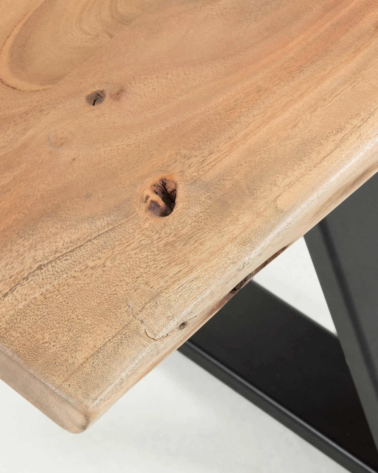 Alaia Bench In Solid Acacia Wood With Black Steel Legs 160 Cm | Kave Home 5 Alaia Bench In Solid Acacia Wood With Black Steel Legs 160 Cm | Kave Home - Image 3