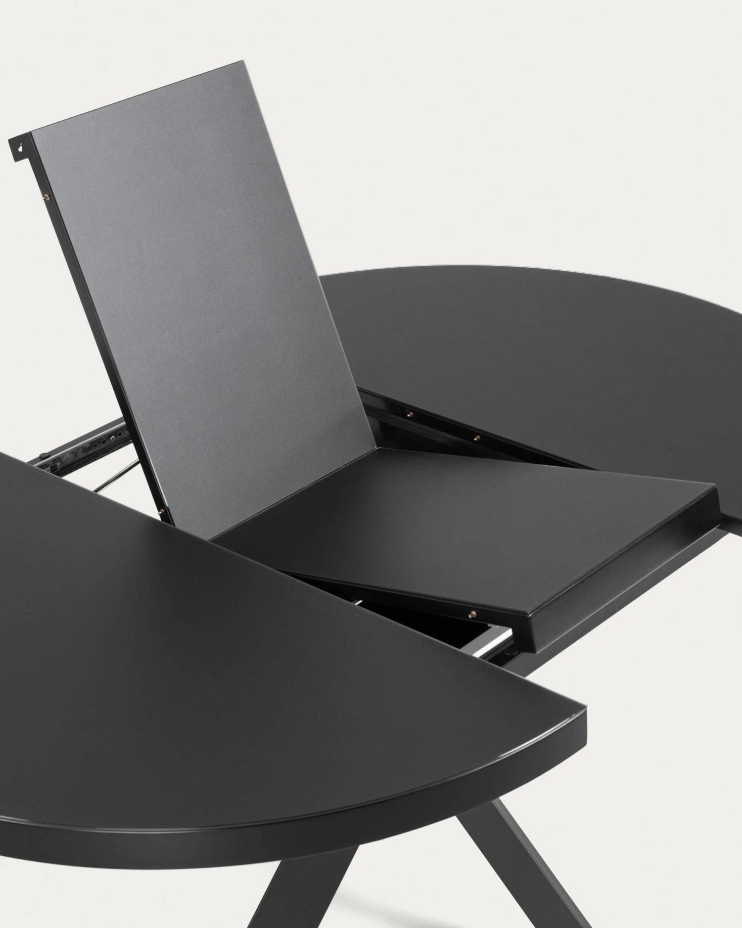 Vashti Extendable Round Glass Table With Steel Legs With Black Finish à 120 (160) Cm | Kave Home 6 Vashti Extendable Round Glass Table With Steel Legs With Black Finish à 120 (160) Cm | Kave Home - Image 4