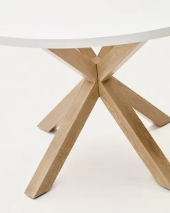 Argo Round à 119 Cm White Melamine Table With Steel Legs With Wood-effect Finish | Kave Home 12 Argo Round à 119 Cm White Melamine Table With Steel Legs With Wood-effect Finish | Kave Home -Quality Furniture Store CC6020M05 1D02