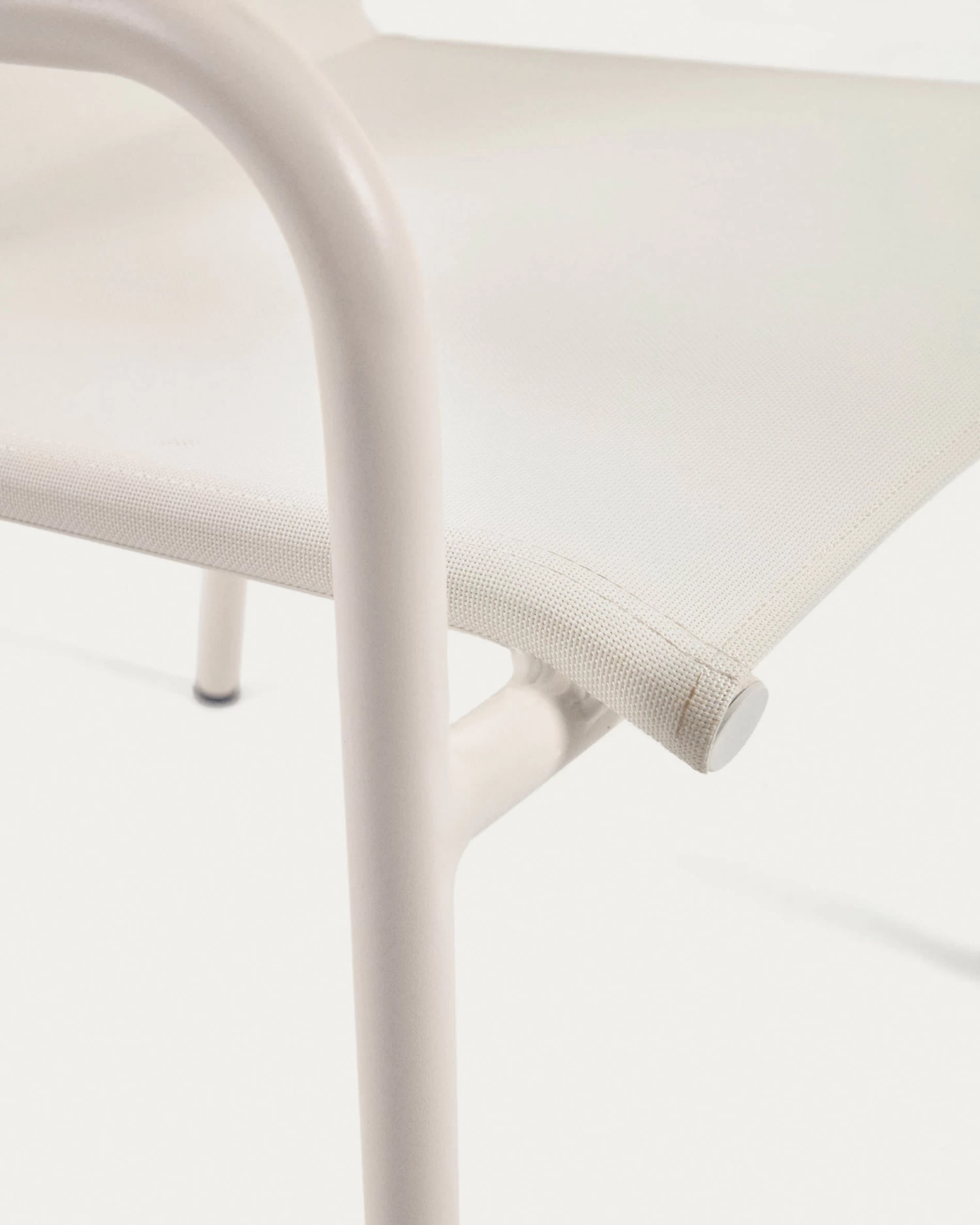 Zaltana Stackable Outdoor Chair In Aluminium With A Matte White Painted Finish | Kave Home 5 Zaltana Stackable Outdoor Chair In Aluminium With A Matte White Painted Finish | Kave Home - Image 3