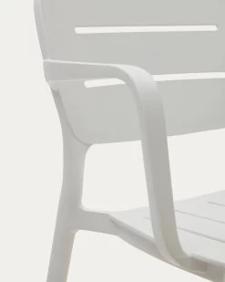Morella Stackable Outdoor Chair In White | Kave Home -Quality Furniture Store CC6108S05 1D03