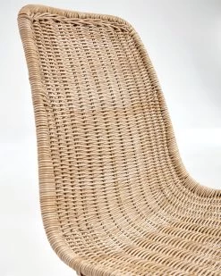 Equal Outdoor Chair In Synthetic Rattan With Aluminium Legs In A Black Finish | Kave Home -Quality Furniture Store CC6126FN46 1D01