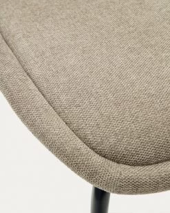 Aimin Chair In Brown Chenille And Steel Legs With A Matte Black Painted Finish | Kave Home 16 Aimin Chair In Brown Chenille And Steel Legs With A Matte Black Painted Finish | Kave Home -Quality Furniture Store CC6853BF11 1D03