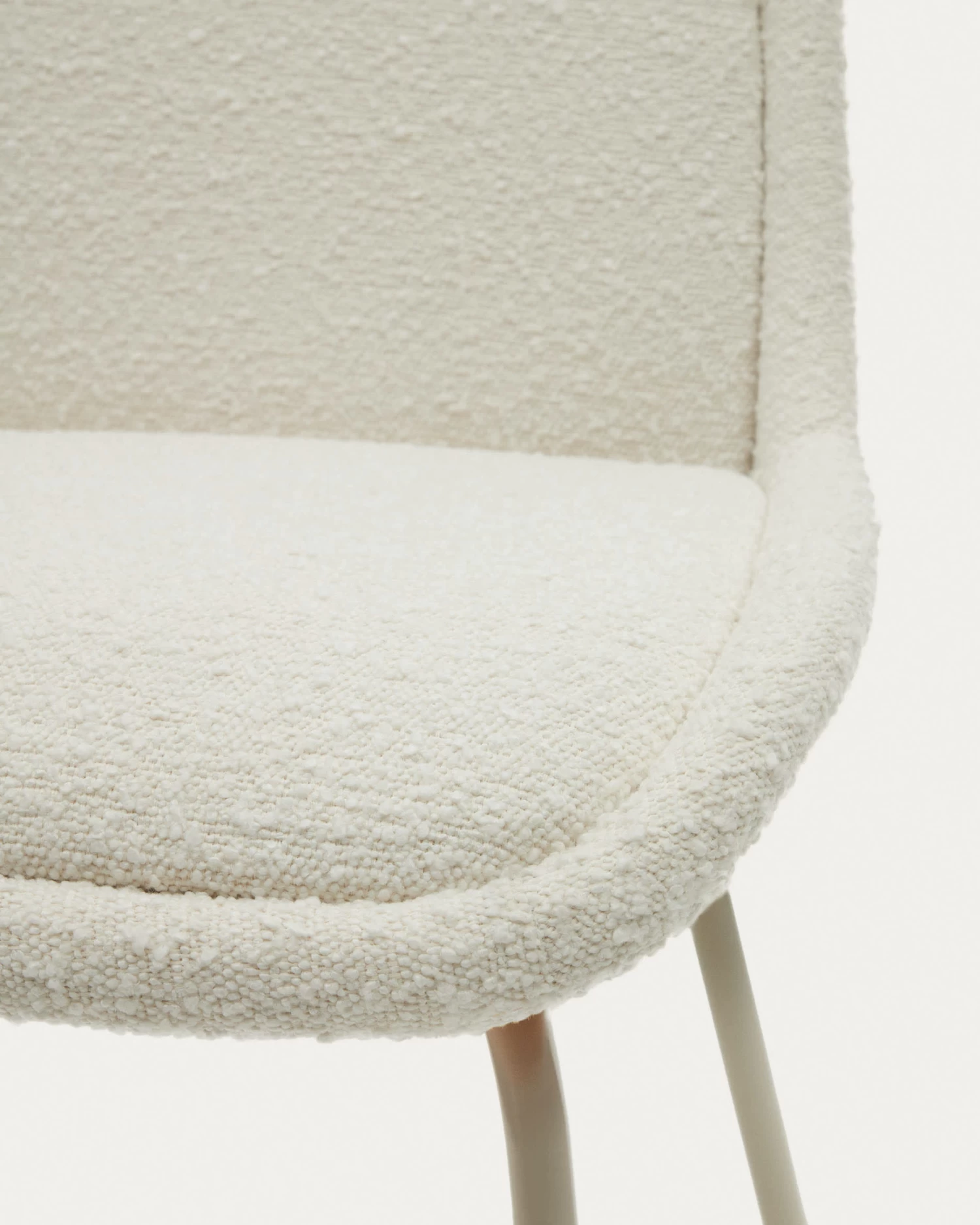 Aimin Chair In White Fleece And Steel Legs With A Matte Beige Painted Finish | Kave Home 5 Aimin Chair In White Fleece And Steel Legs With A Matte Beige Painted Finish | Kave Home - Image 3