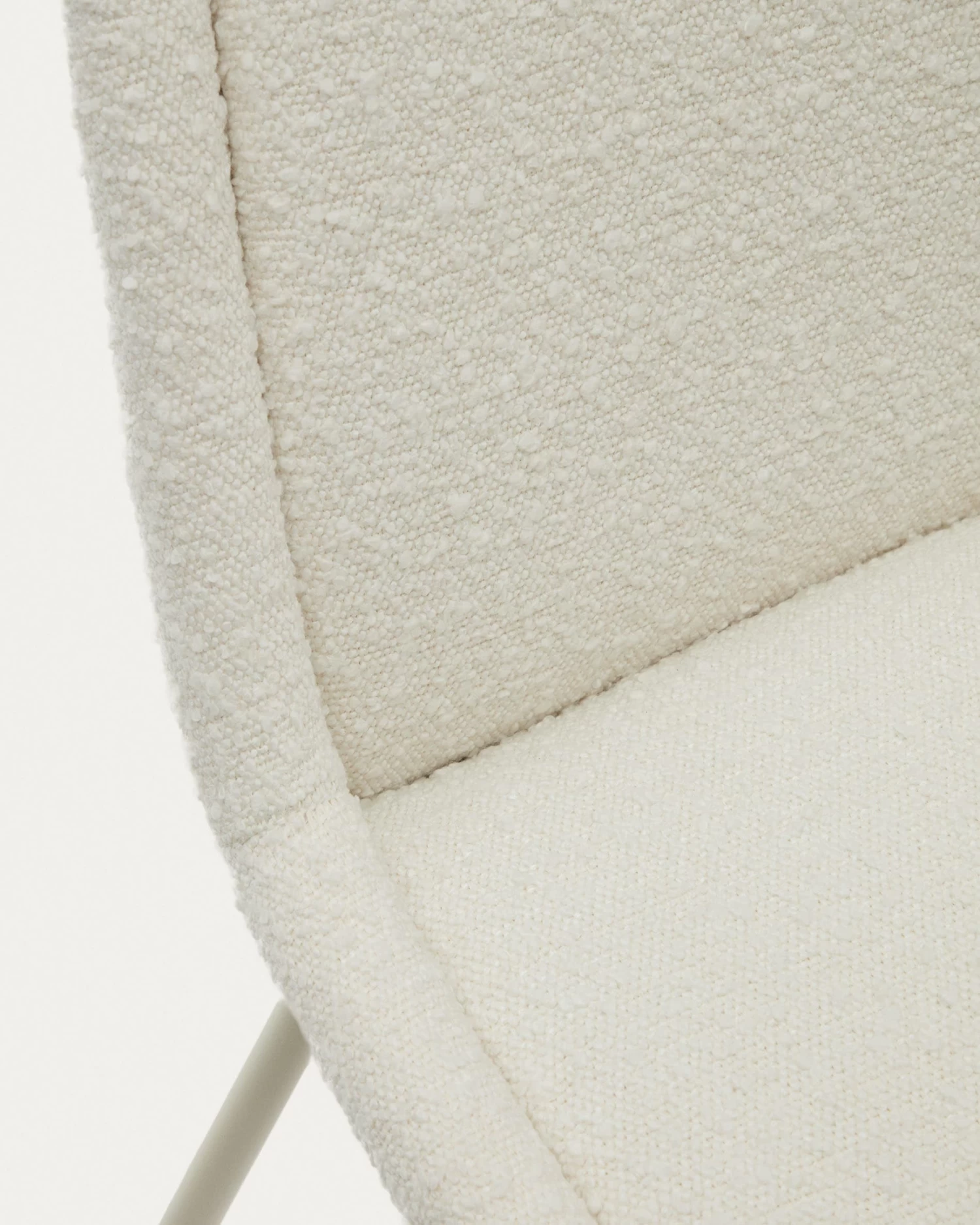 Aimin Chair In White Fleece And Steel Legs With A Matte Beige Painted Finish | Kave Home 9 Aimin Chair In White Fleece And Steel Legs With A Matte Beige Painted Finish | Kave Home - Image 7