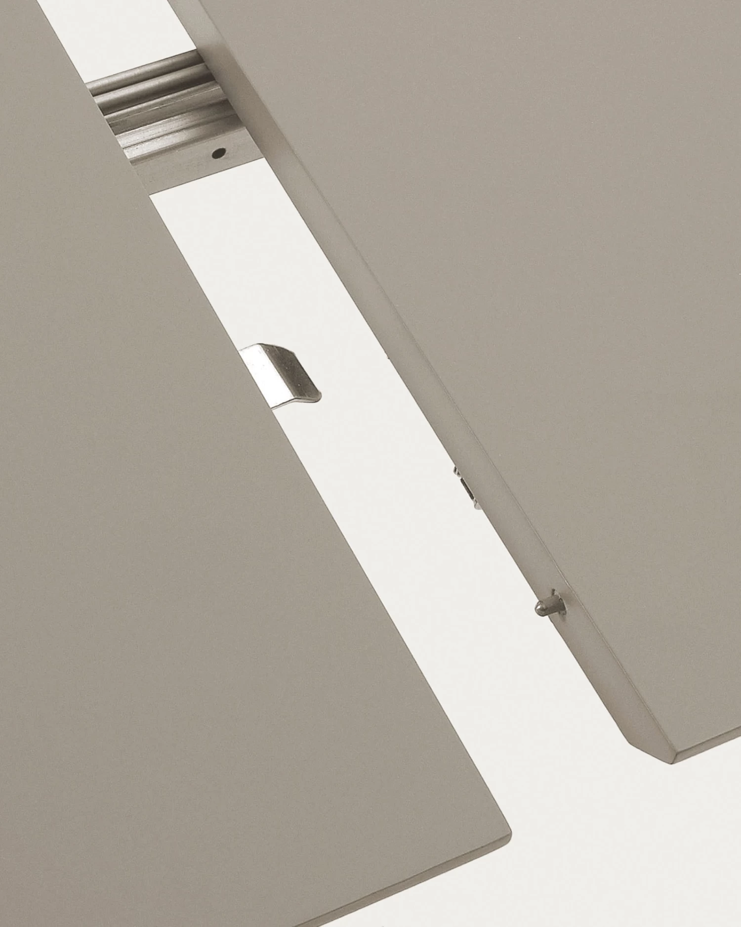 Oqui Oval Extendable MDF Table With Brown Lacquer And Solid Beech Legs 160 (260) X 100 Cm | Kave Home 4 Oqui Oval Extendable MDF Table With Brown Lacquer And Solid Beech Legs 160 (260) X 100 Cm | Kave Home - Image 2