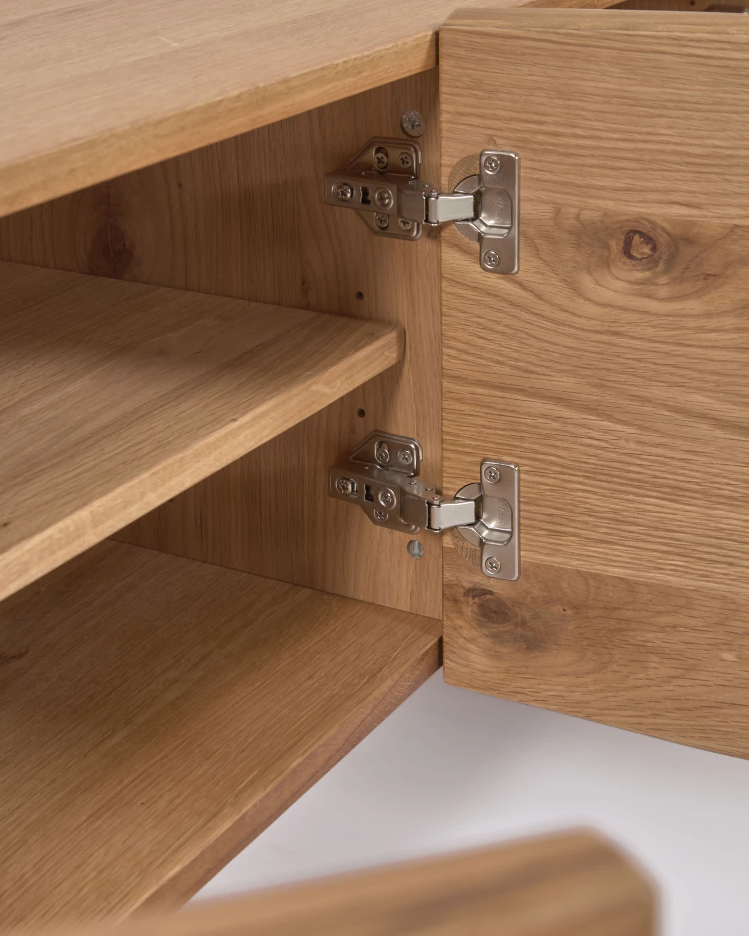 Rasha 3-door TV Stand In Oak Veneer With Natural Finish 160 X 45 Cm. | Kave Home 10 Rasha 3-door TV Stand In Oak Veneer With Natural Finish 160 X 45 Cm. | Kave Home - Image 8