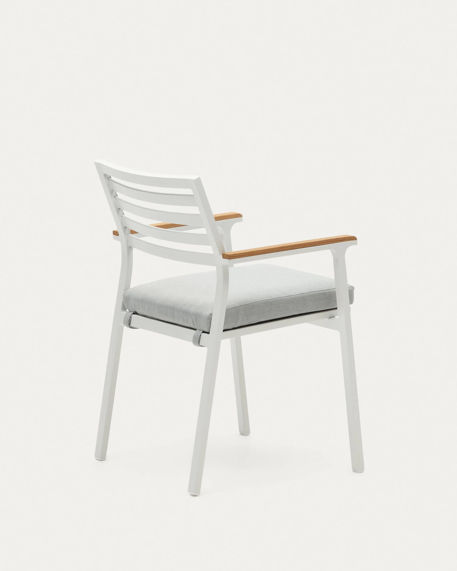 Bona Aluminium Stackable Garden Chair With A White Finish And Solid Teak Wood Armrests | Kave Home 9 Bona Aluminium Stackable Garden Chair With A White Finish And Solid Teak Wood Armrests | Kave Home - Image 7