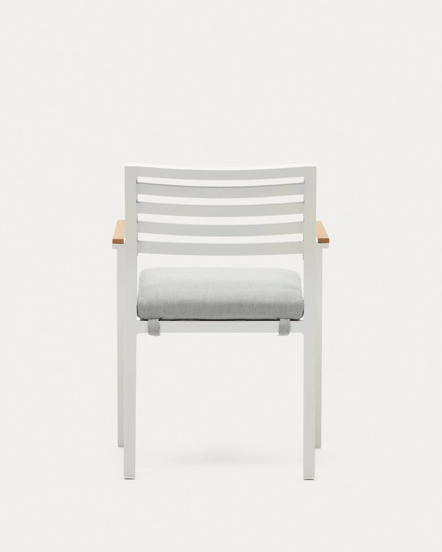 Bona Aluminium Stackable Garden Chair With A White Finish And Solid Teak Wood Armrests | Kave Home 11 Bona Aluminium Stackable Garden Chair With A White Finish And Solid Teak Wood Armrests | Kave Home - Image 9