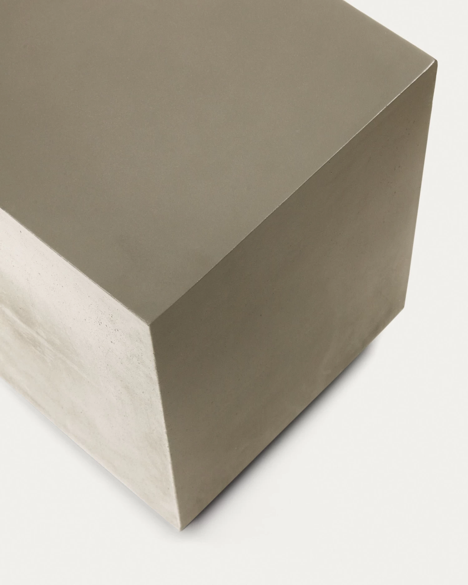 Rustella Cement Side Table 35 X 35 Cm | Kave Home 5 Rustella Cement Side Table 35 X 35 Cm | Kave Home - Image 3