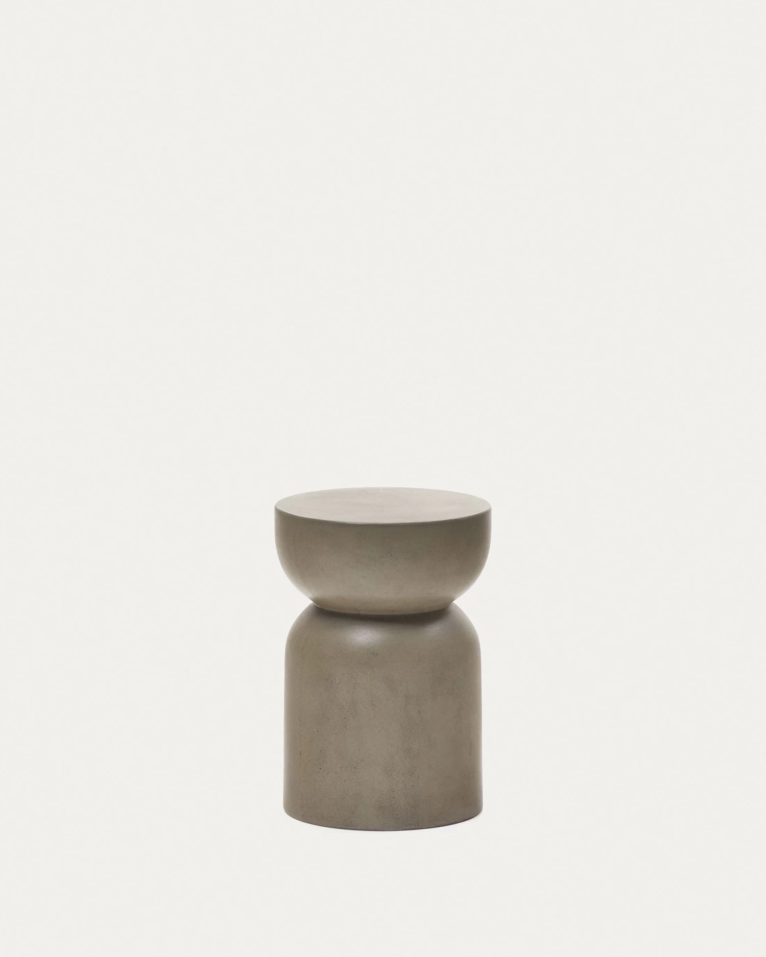 Garbet Round Cement Side Table à 32 Cm | Kave Home 3 Garbet Round Cement Side Table à 32 Cm | Kave Home