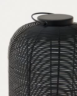 Saranella Portable Table Lamp In Black Polyrattan | Kave Home 11 Saranella Portable Table Lamp In Black Polyrattan | Kave Home -Quality Furniture Store L1100009FN01 1D02