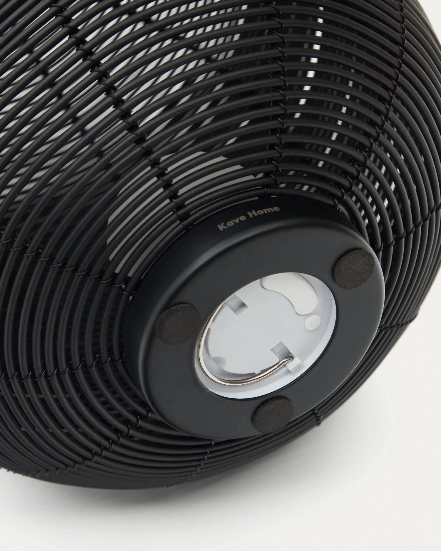 Saranella Portable Table Lamp In Black Polyrattan | Kave Home 8 Saranella Portable Table Lamp In Black Polyrattan | Kave Home - Image 6