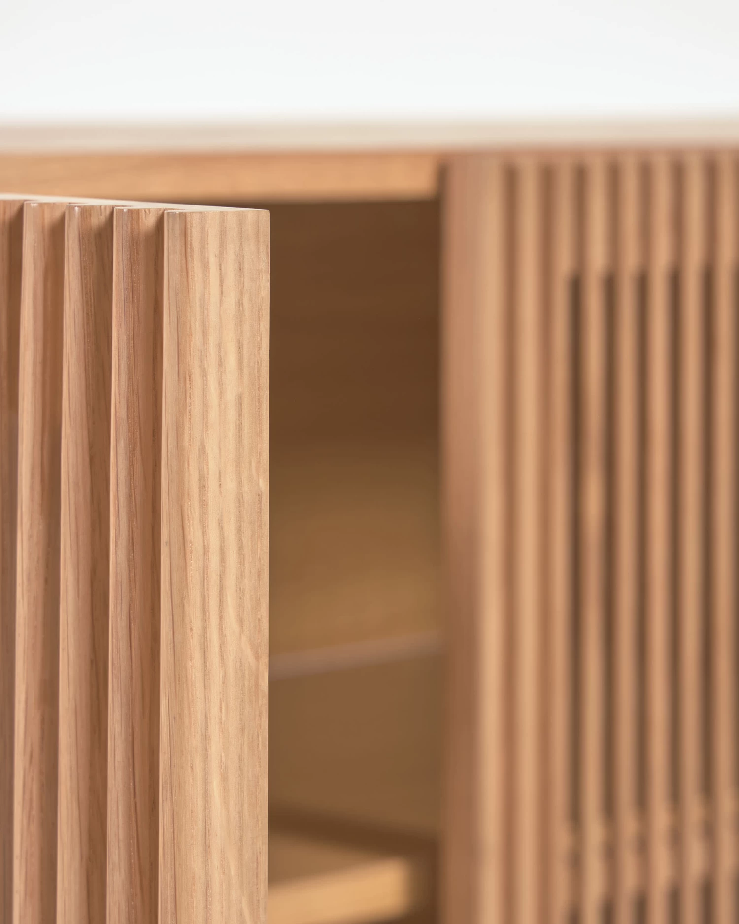 Beyla Solid Oak Sideboard With Oak Veneer 180 X 715 Cm FSC 100 %. | Kave Home 10 Beyla Solid Oak Sideboard With Oak Veneer 180 X 715 Cm FSC 100 %. | Kave Home - Image 8